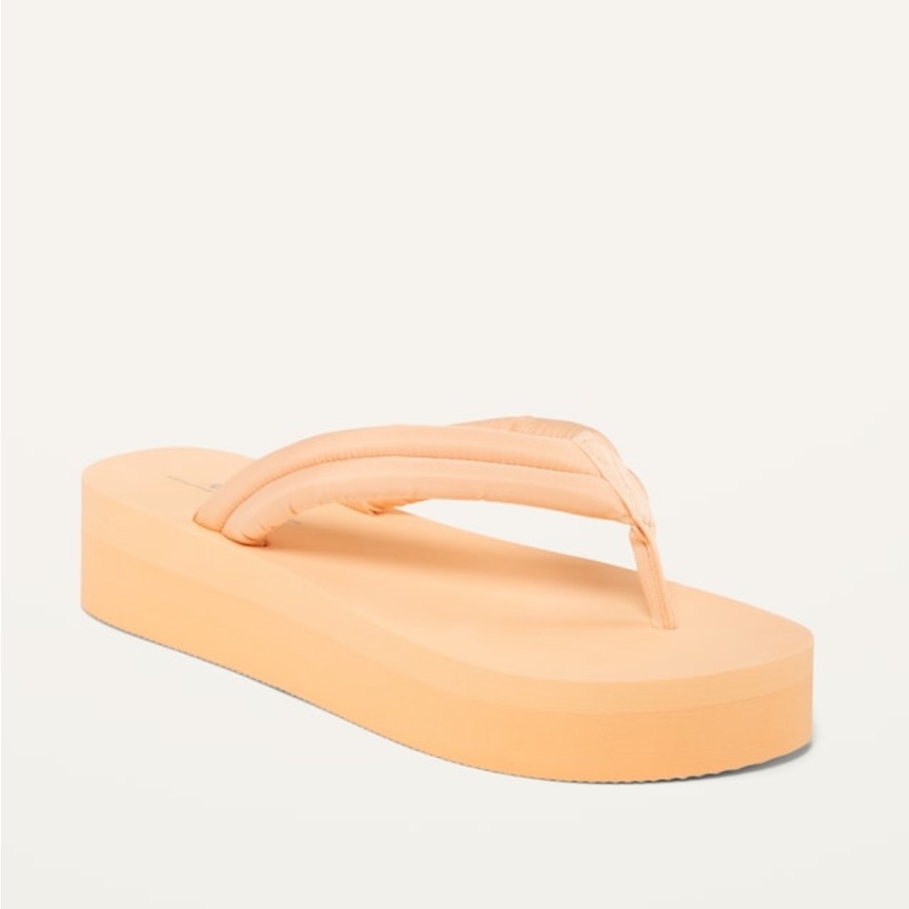 NWT Old Navy puffy nylon strap thong platform flip flop sandals Mango Sorbet